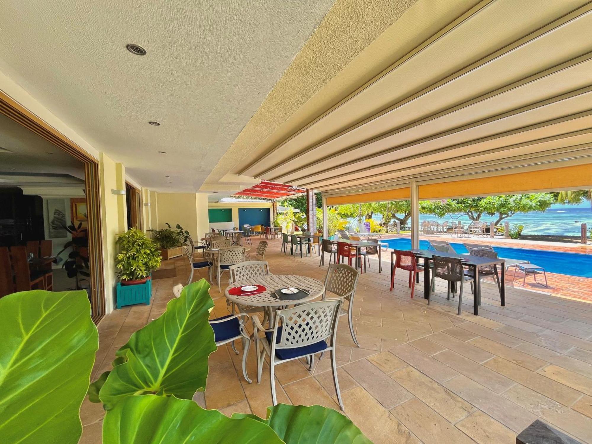Crown Beach Hotel Seychelles Pointe Au Sel Exterior foto