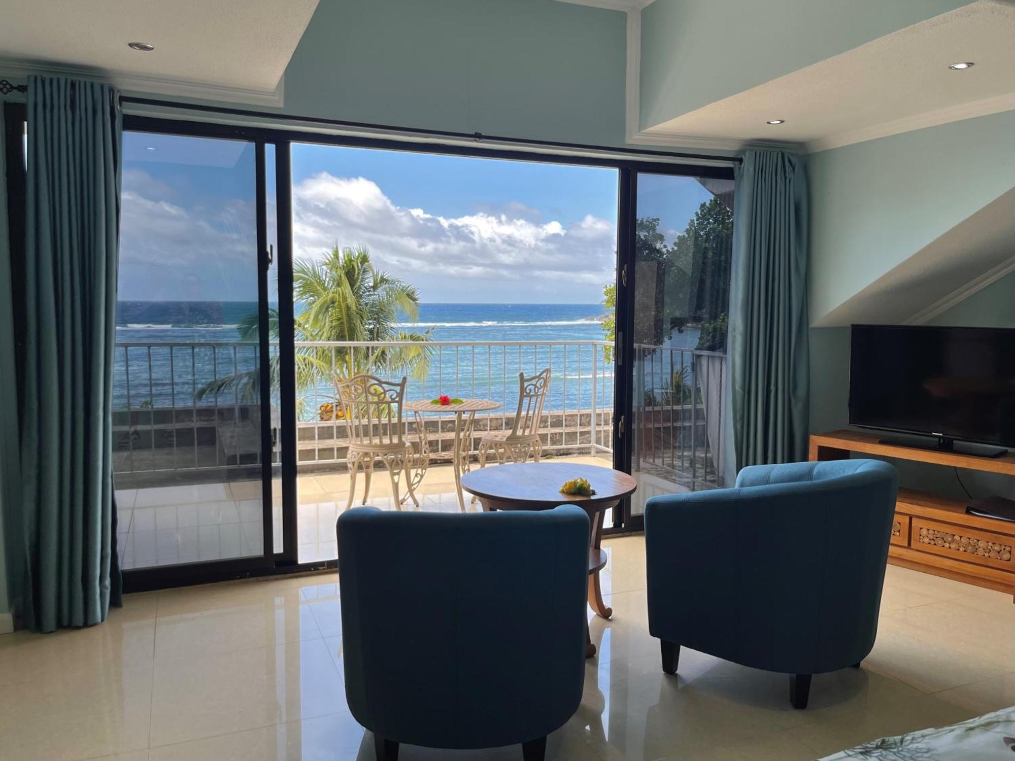 Crown Beach Hotel Seychelles Pointe Au Sel Exterior foto